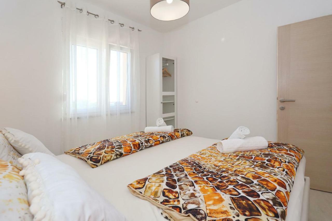 Villa Nivel Vir Zewnętrze zdjęcie